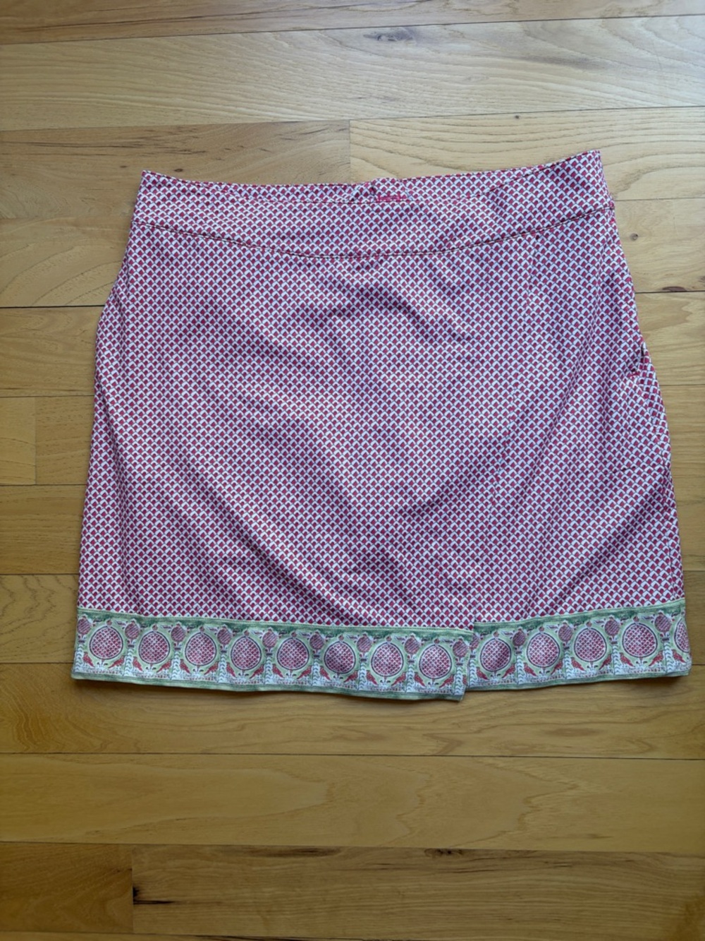 Fairway & Greene Pink Patterned Golf Skort with Green Trim